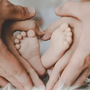 Suspension parfumée ronde - Baby Love